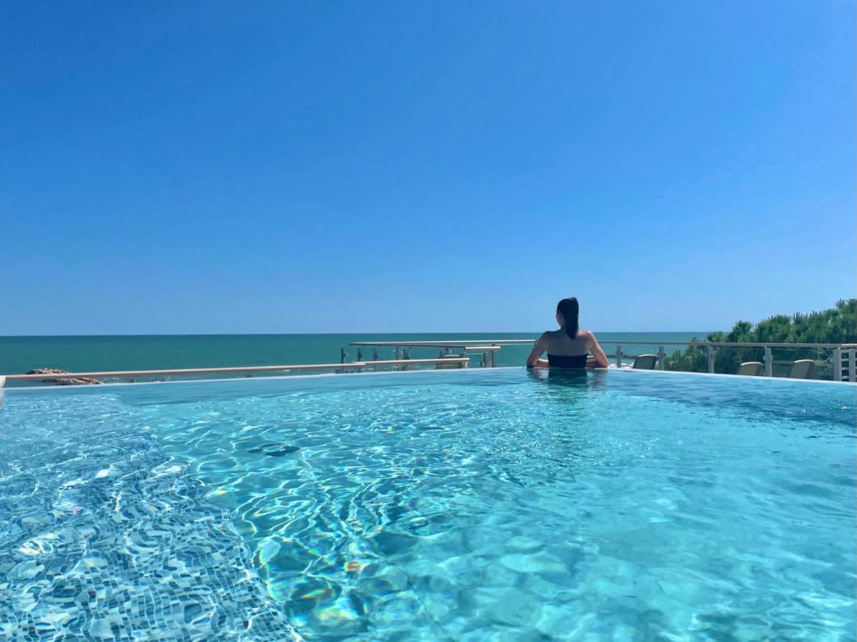 Park Hotel Pineta&Dependance Suite Eraclea Mare Buitenkant foto