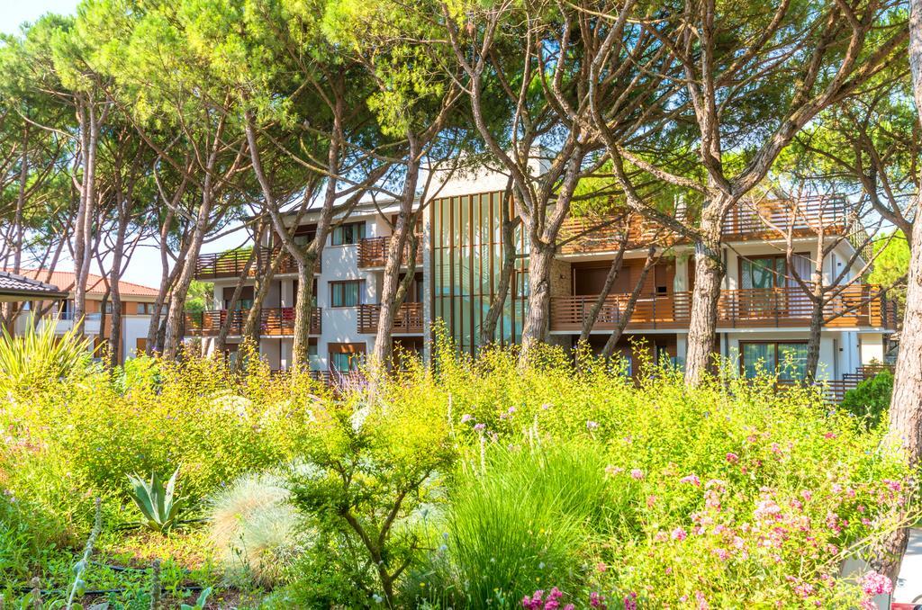 Park Hotel Pineta&Dependance Suite Eraclea Mare Buitenkant foto